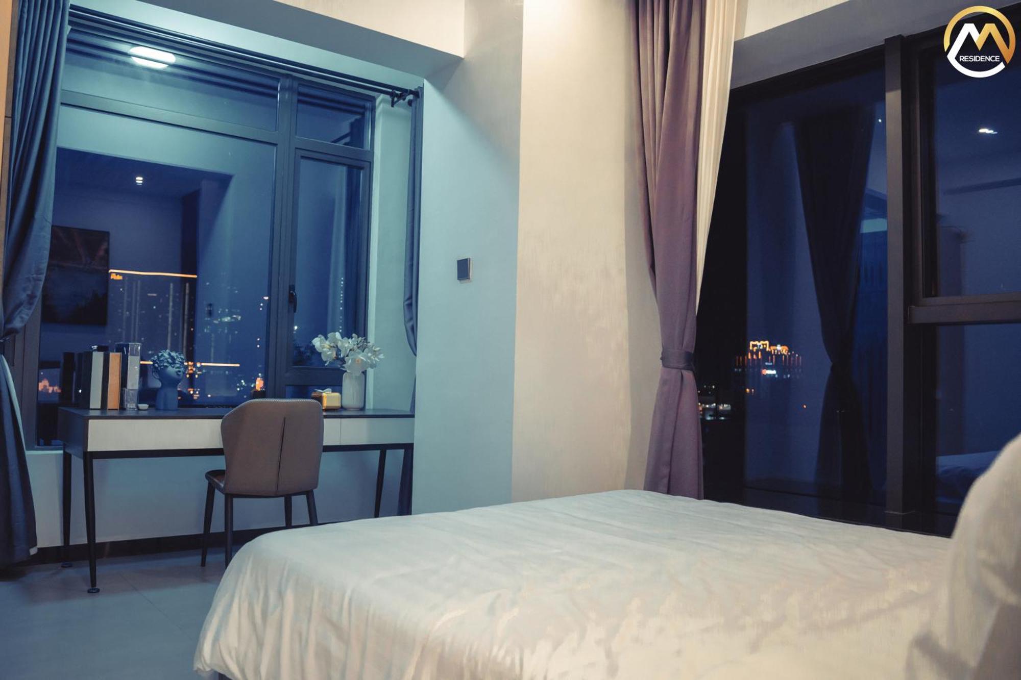Hotel Serviced Apartments Top One Infinity Pool With View Of 360 Degree Phnom Penh Exterior foto